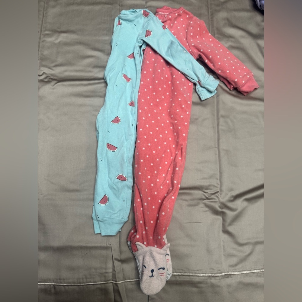 Girls 12mo pajama bundle
